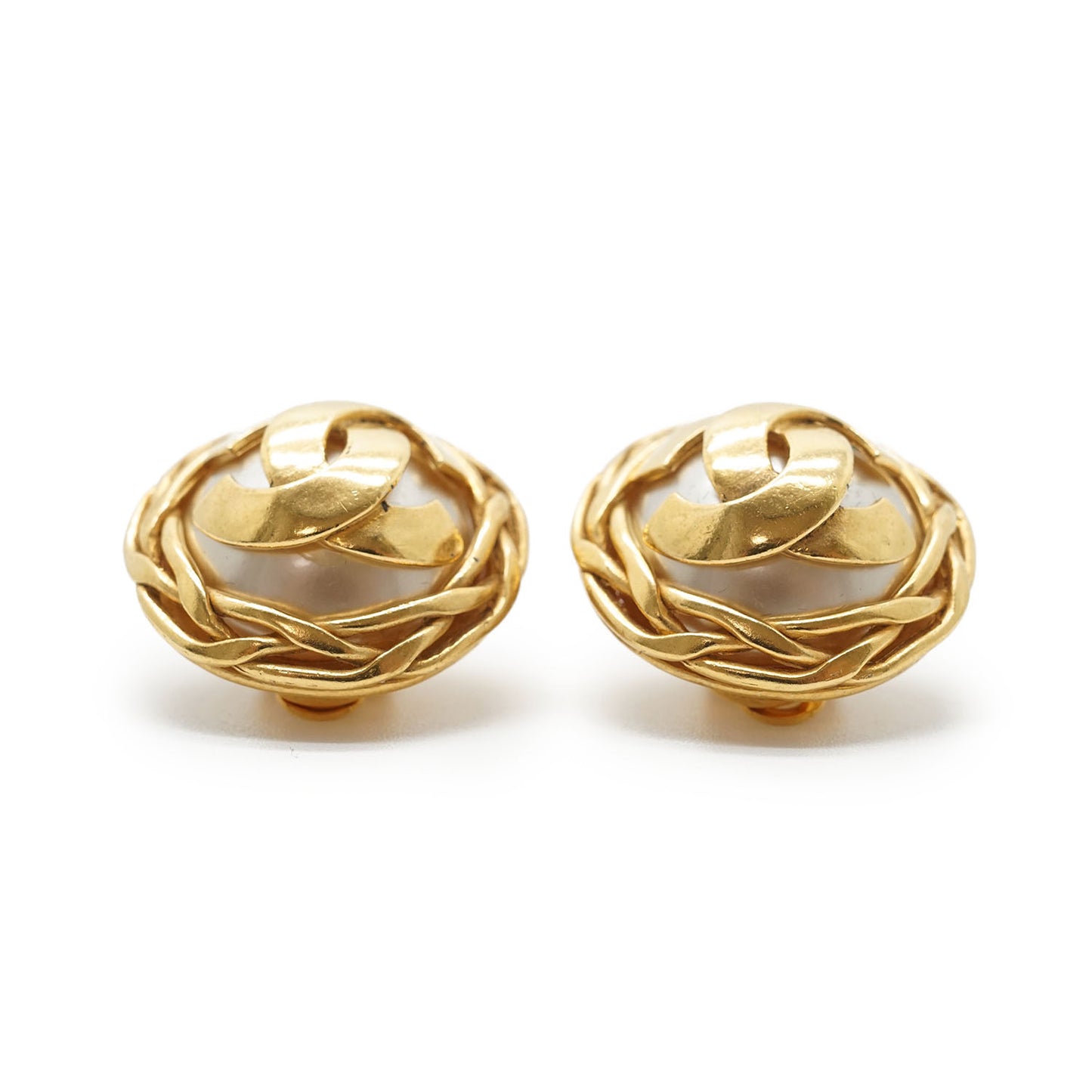 CC Logo Artificial Pearl Round Clip-On Earrings GP