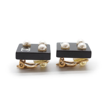 CC Logo Artificial Pearl Square Clip-On Earrings GP