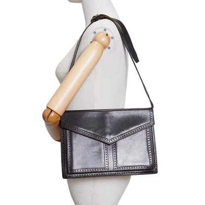 Vintage Cut-out Trim Shoulder Bag