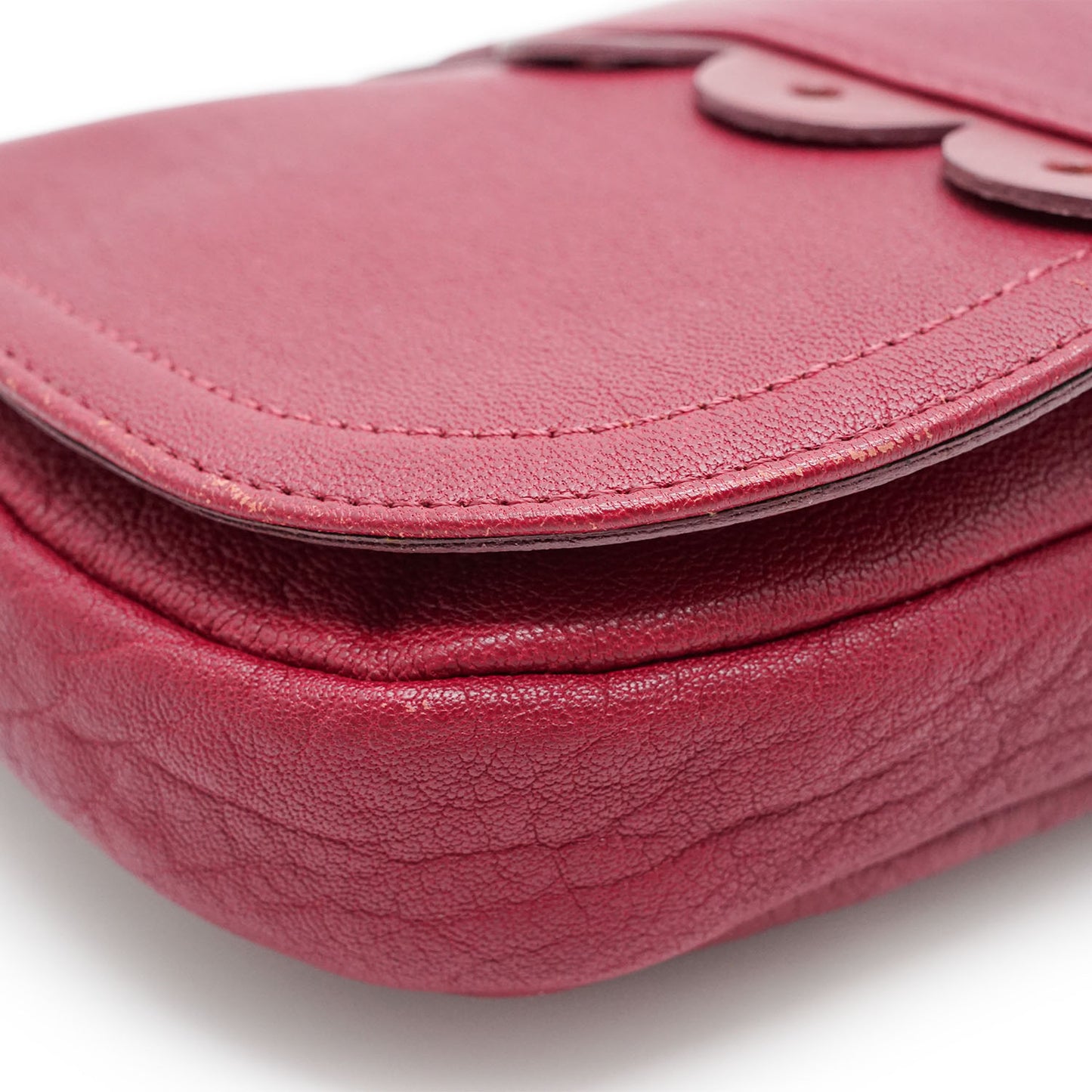 Scalloped Cut-out Detail Pouch