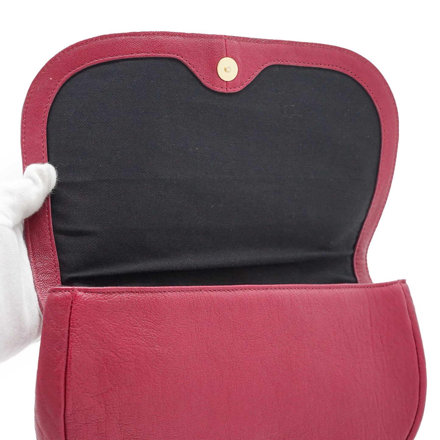 Scalloped Cut-out Detail Pouch