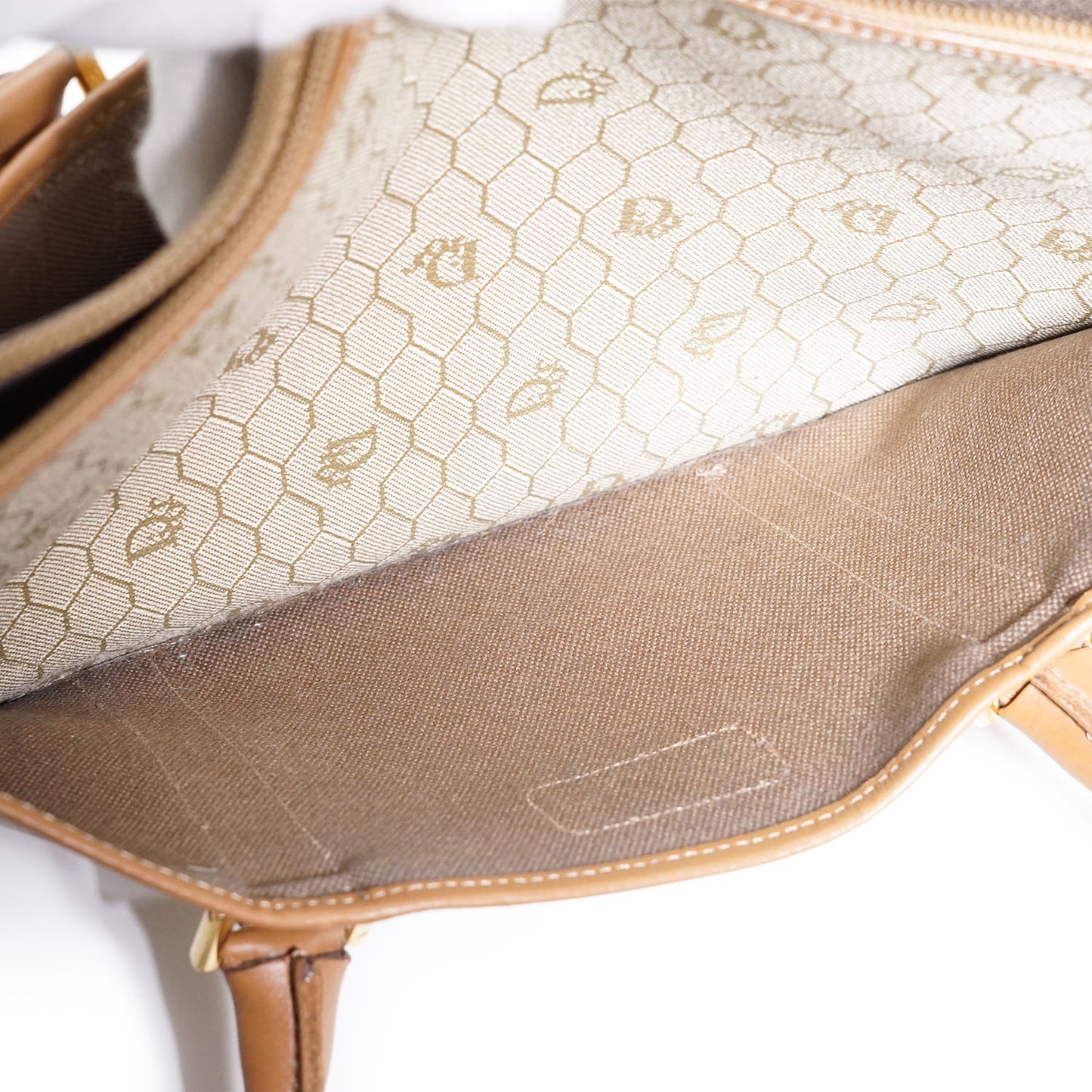 Honeycomb Top Handle Bag