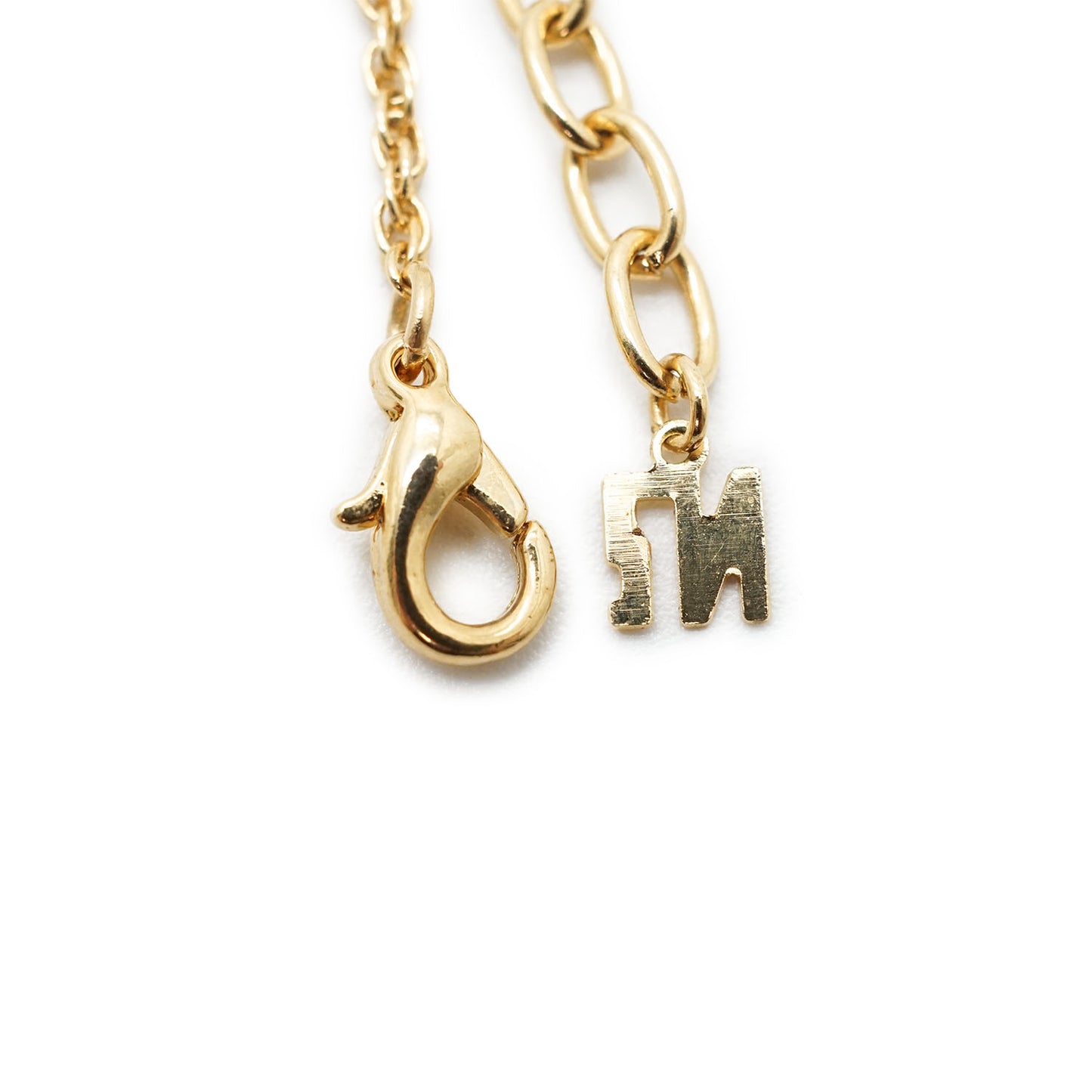 NR Rhinestone Teardrop Pendant Necklace