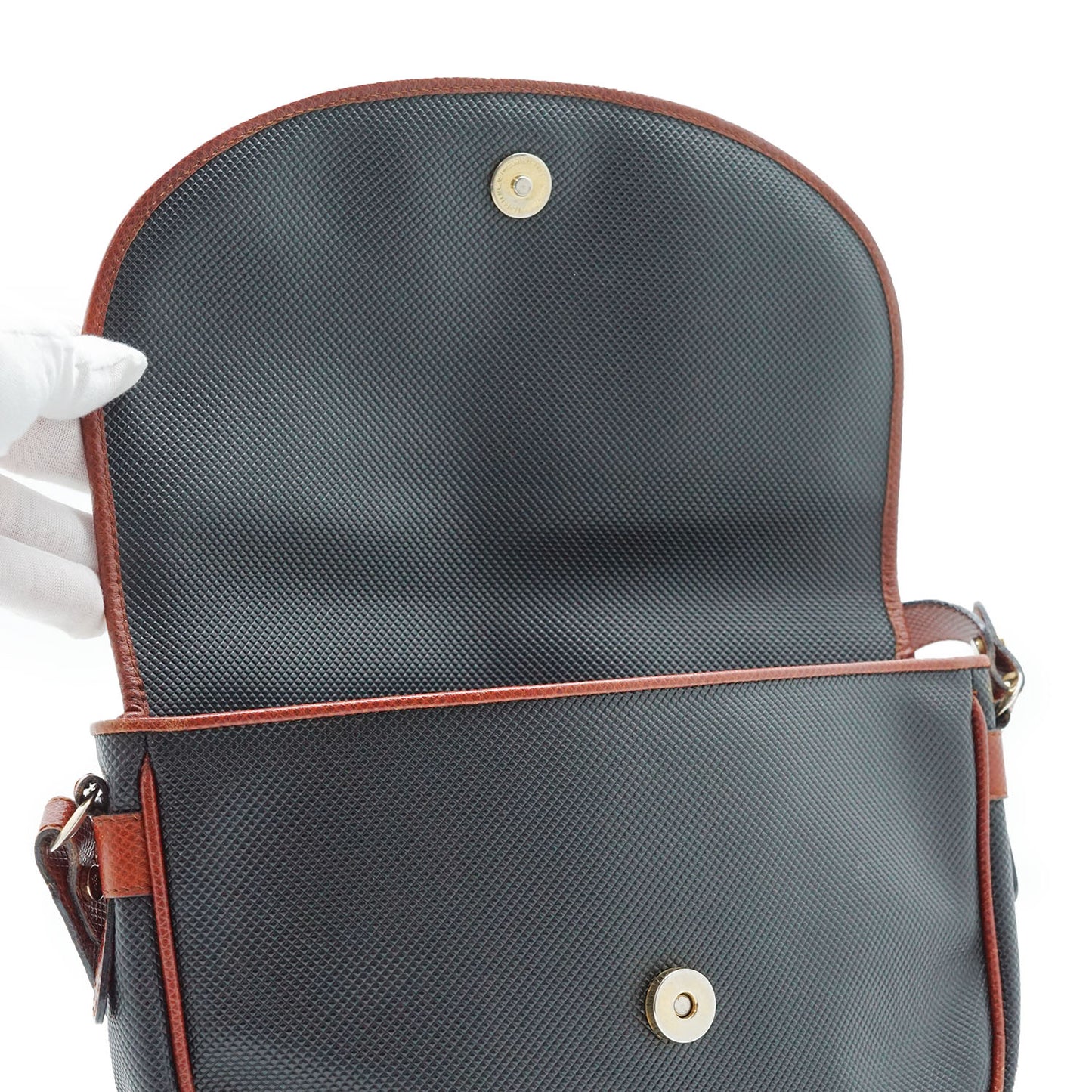 Vintage Rounded Crossbody Bag