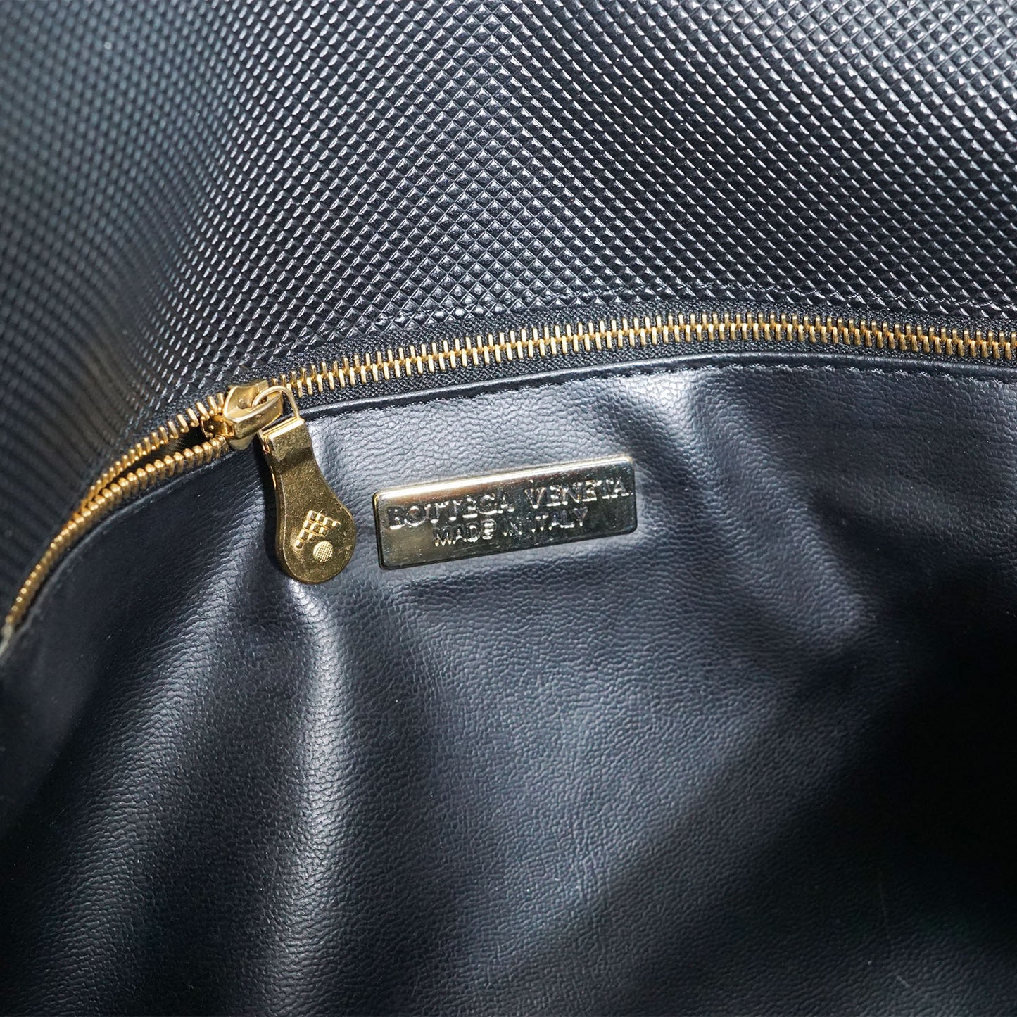 Vintage Rounded Crossbody Bag
