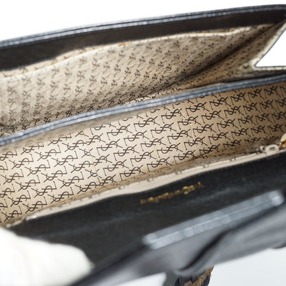 Vintage Y-Detail Rounded Shoulder Bag