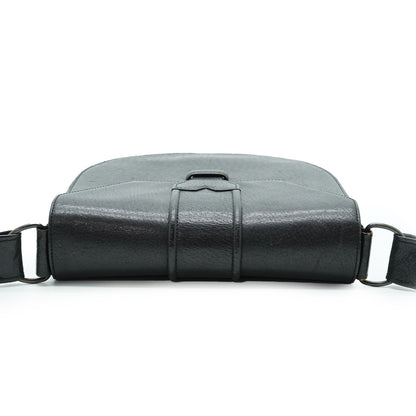 Vintage Y-Detail Rounded Shoulder Bag