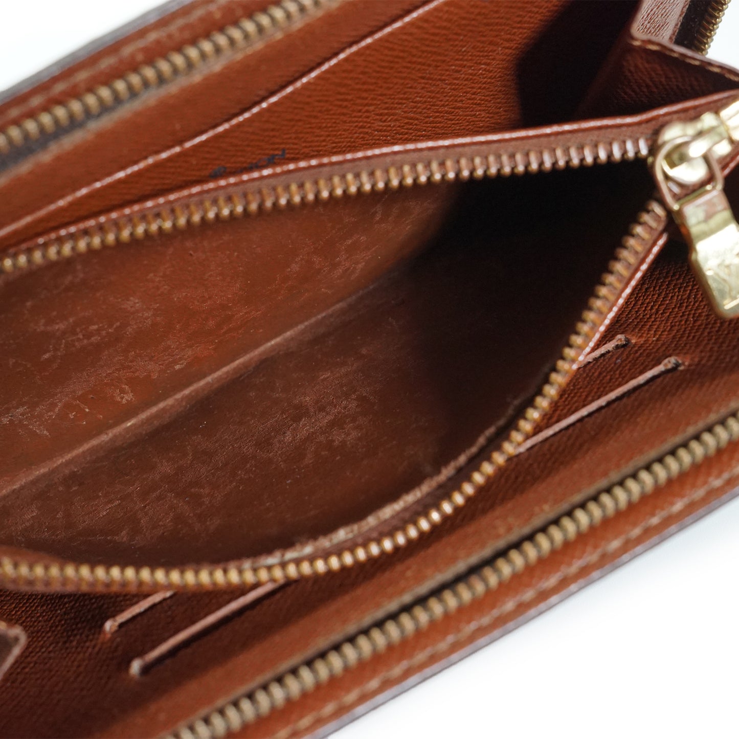 Monogram Porte Monnaie Zip Round Long Wallet