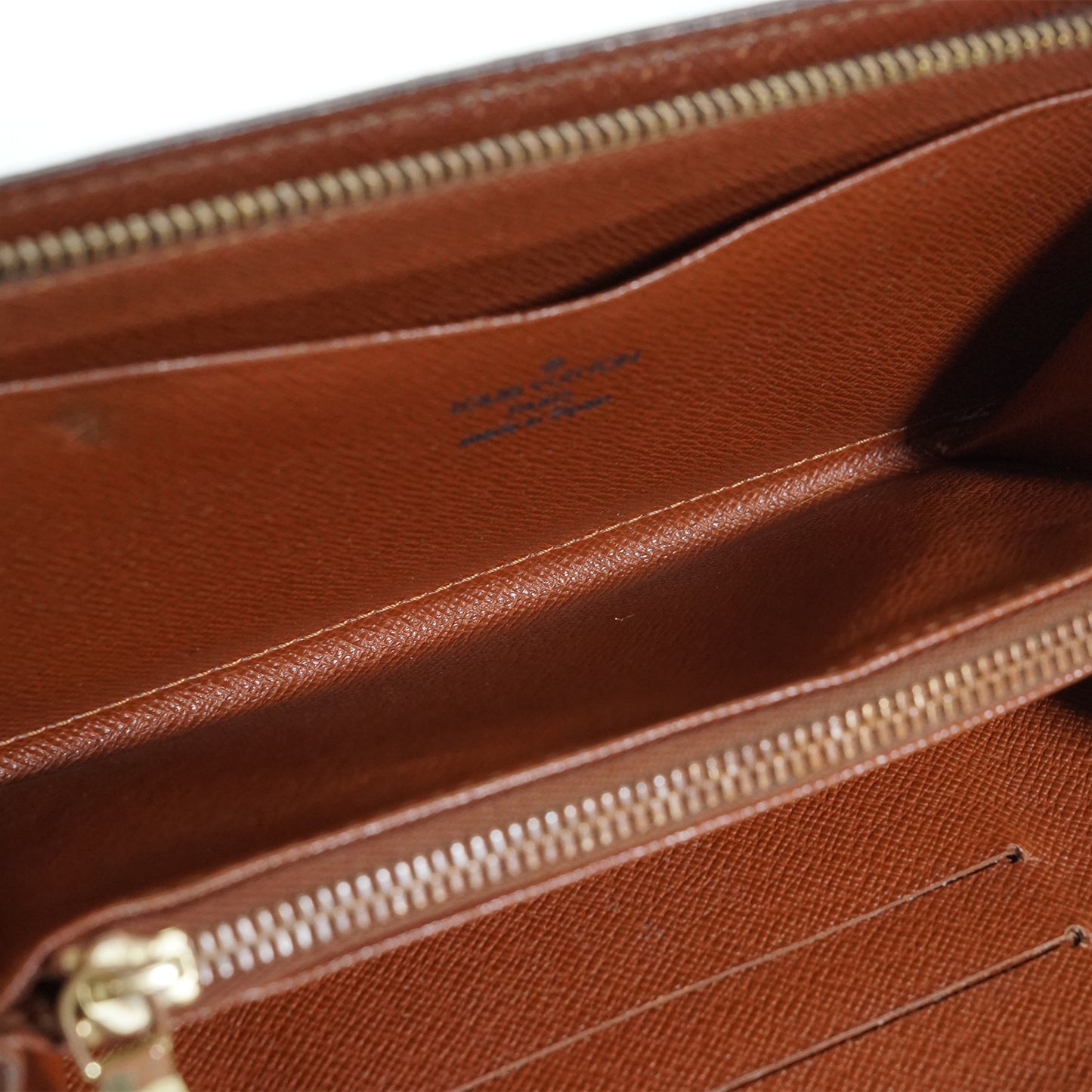 Monogram Porte Monnaie Zip Round Long Wallet