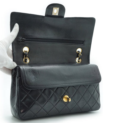 Double Flap Matelasse 25 Lambskin Chain Shoulder Bag