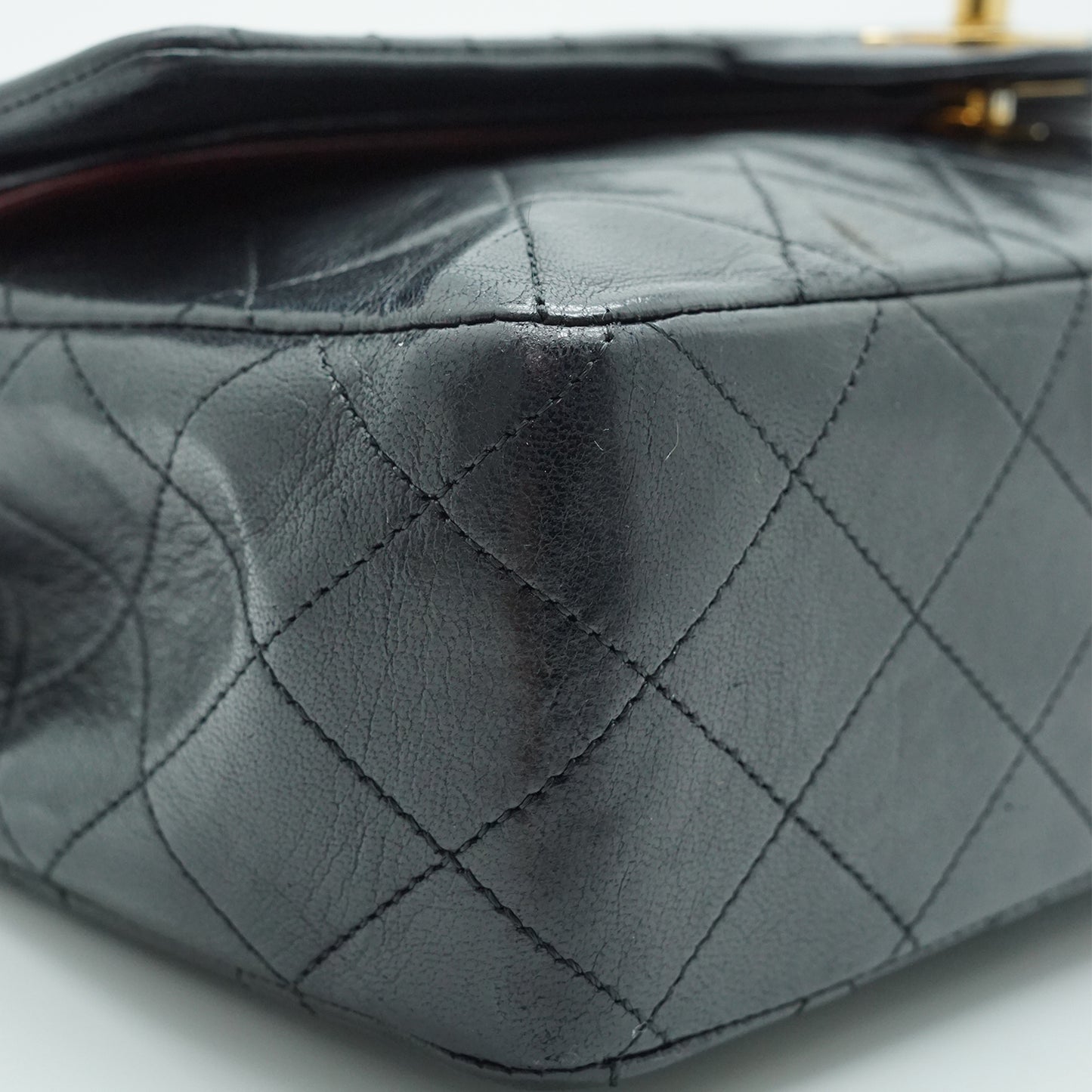 Double Flap Matelasse 25 Lambskin Chain Shoulder Bag