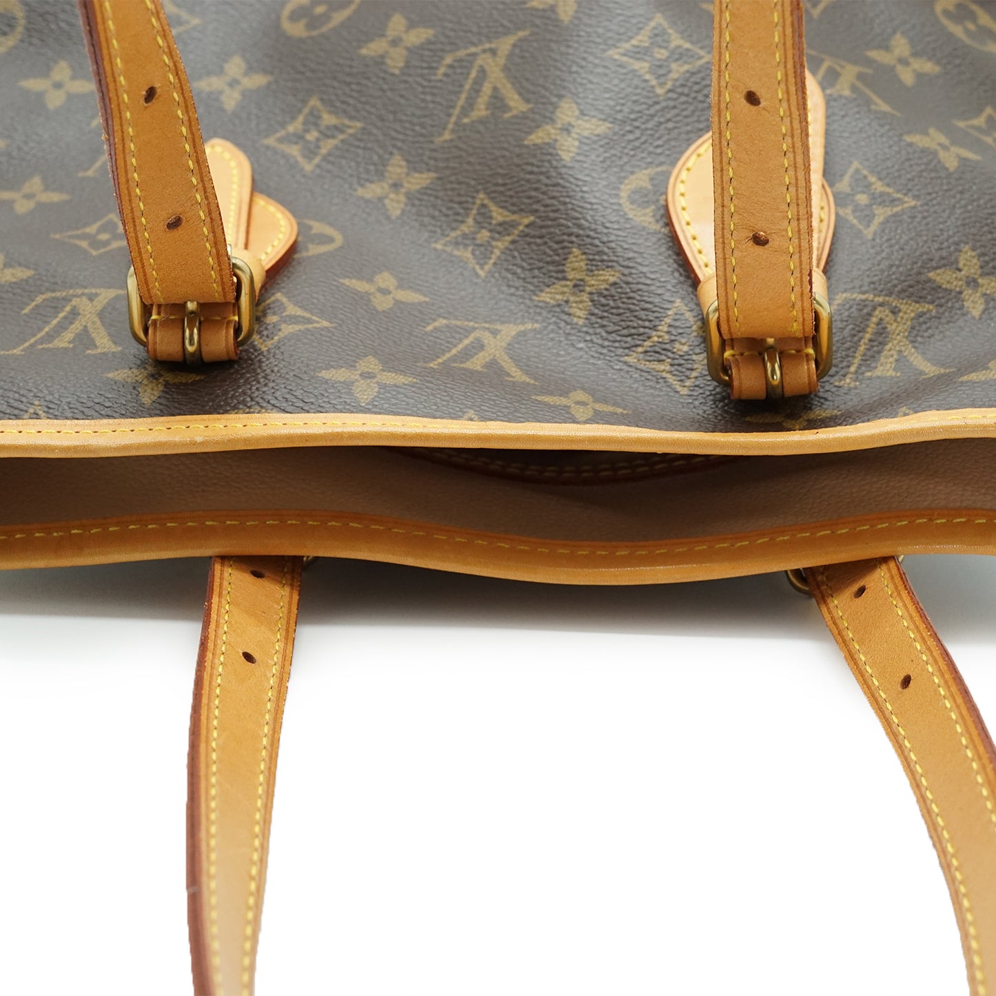 Monogram Marais Bucket PM