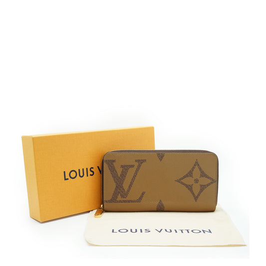 Monogram Giant Reverse Zippy Long Wallet
