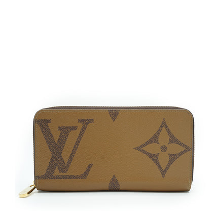 Monogram Giant Reverse Zippy Long Wallet