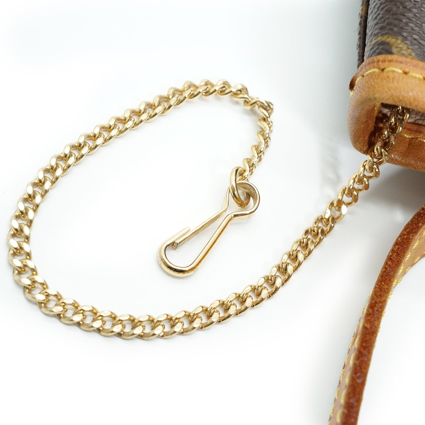 Monogram Marais Bucket PM