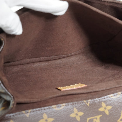 Monogram Pochette Metis