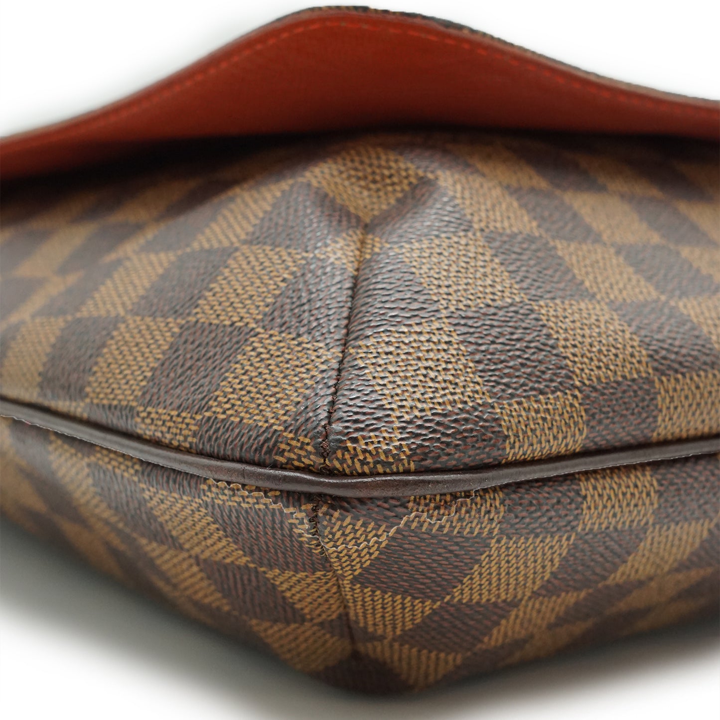 Damier Ebene Musette