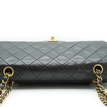 Double Flap Matelasse 25 Lambskin Chain Shoulder Bag