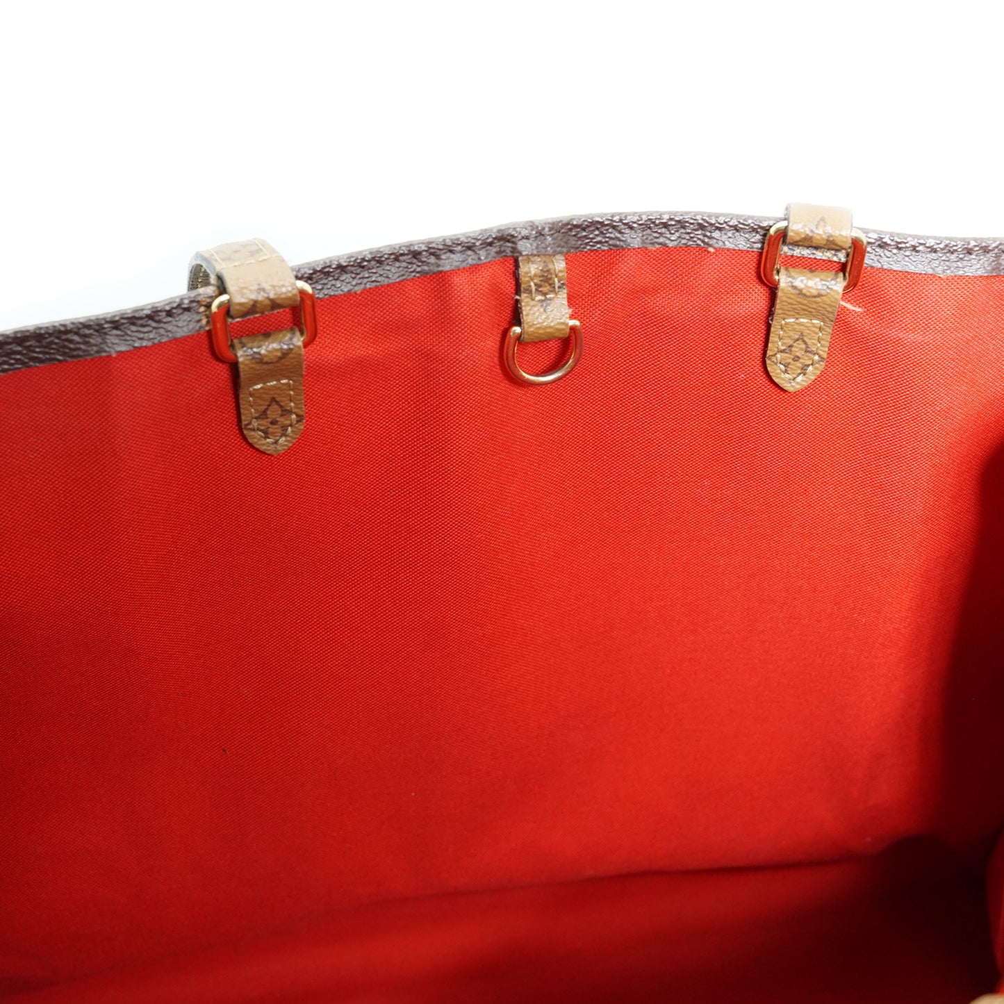 Monogram Giant Reverse On The Go GM