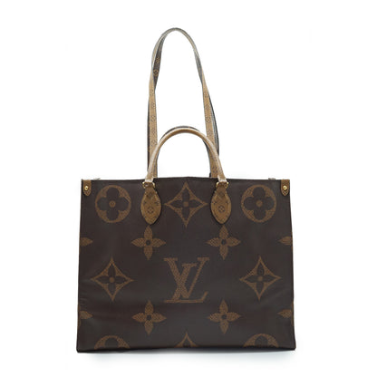 Monogram Giant Reverse On The Go GM