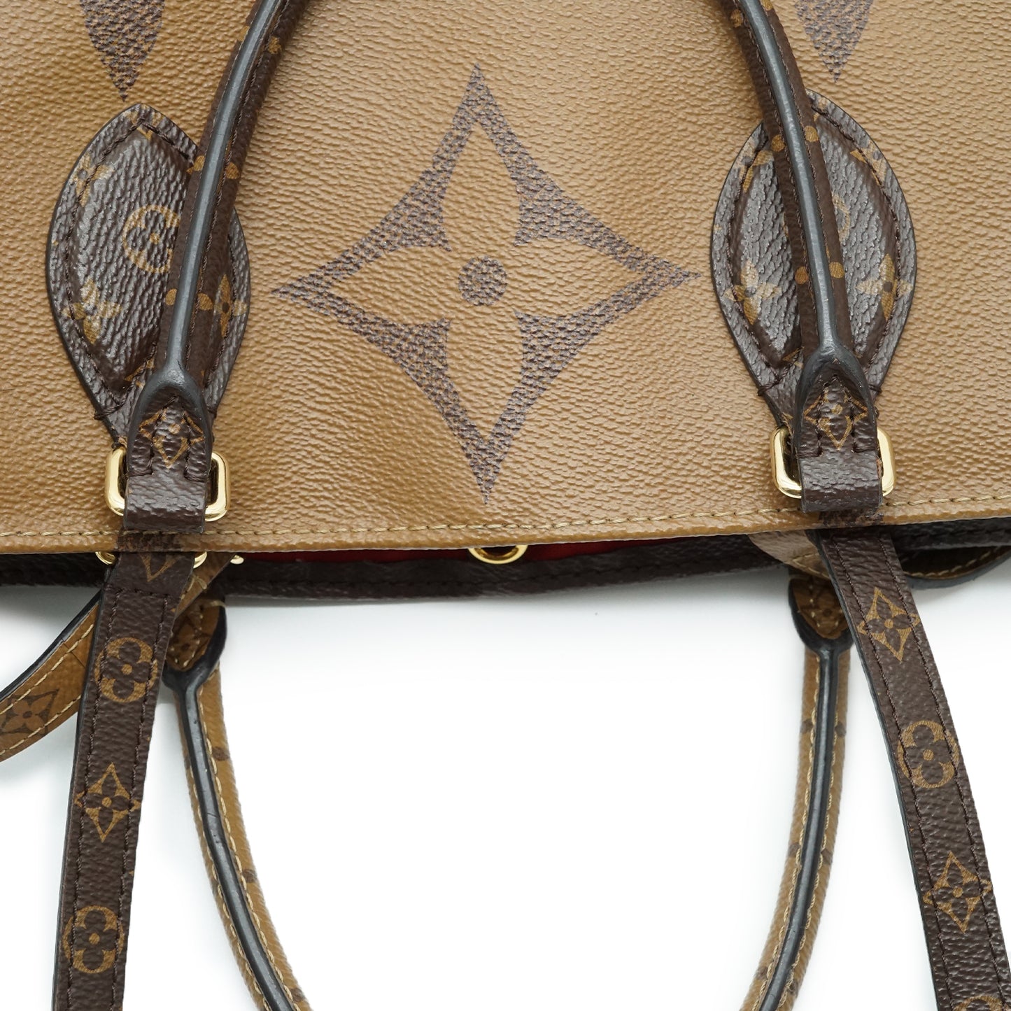 Monogram Giant Reverse On The Go GM