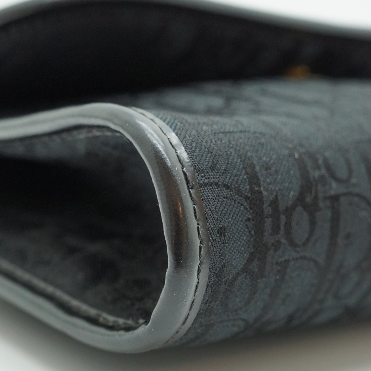 Vintage Trotter Chain Crossbody Pochette