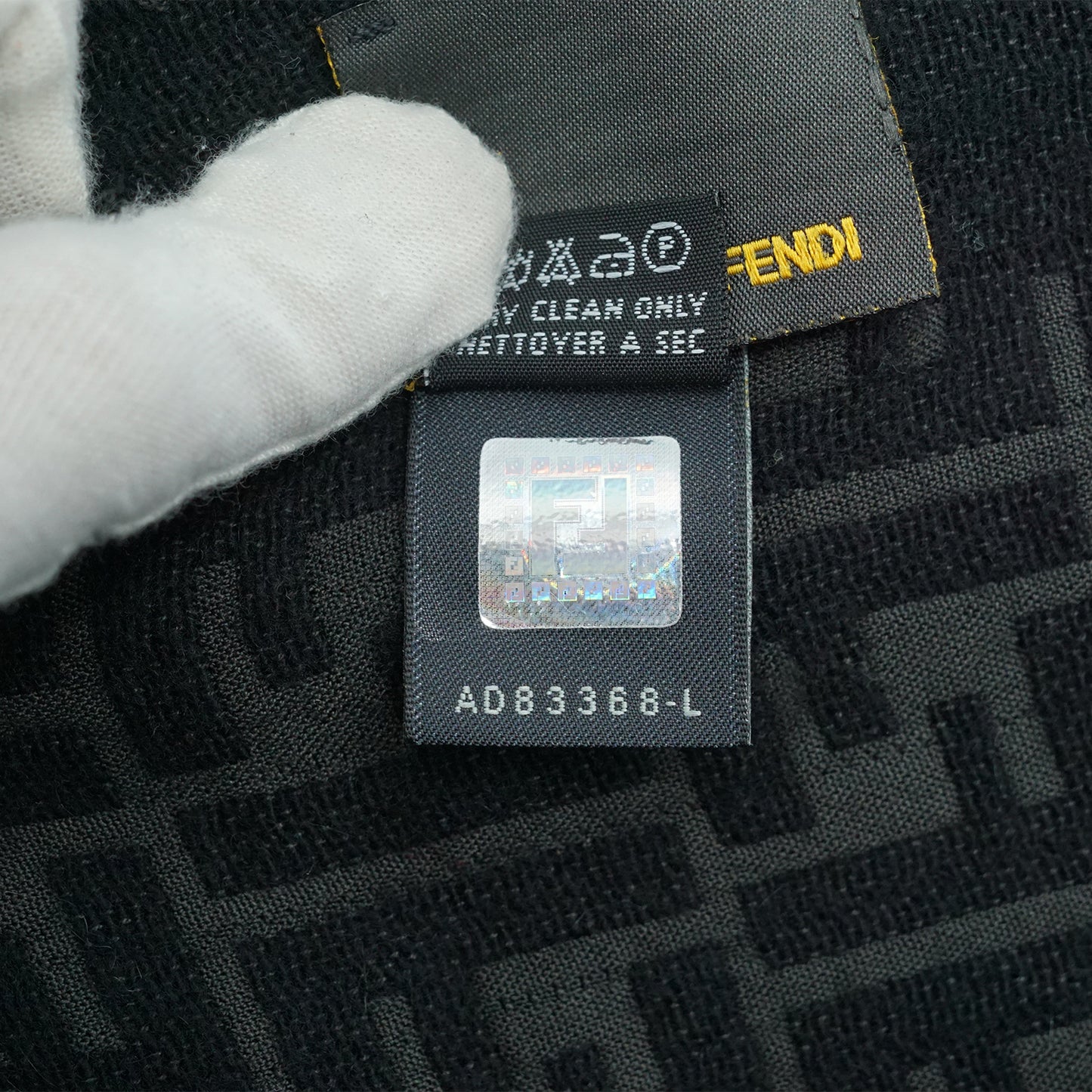 Zucca Wool Fringed Scarf