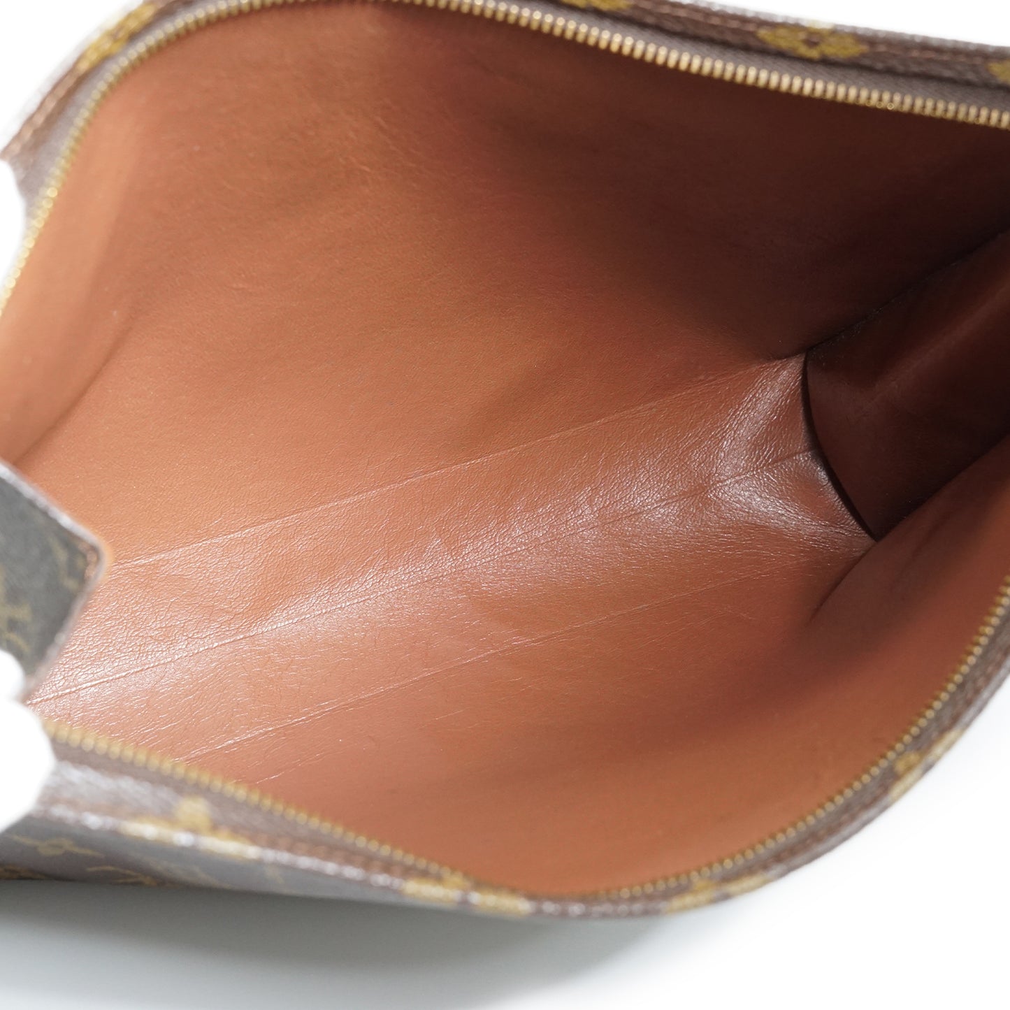 Monogram Poche Toilette 26