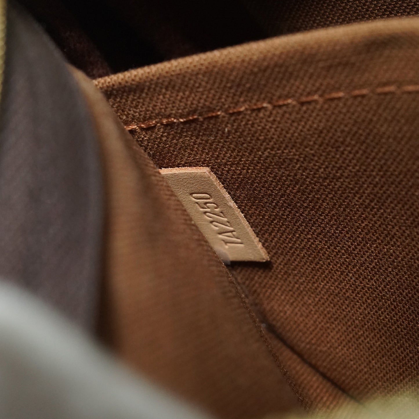 Monogram Multi Pochette Accessoires