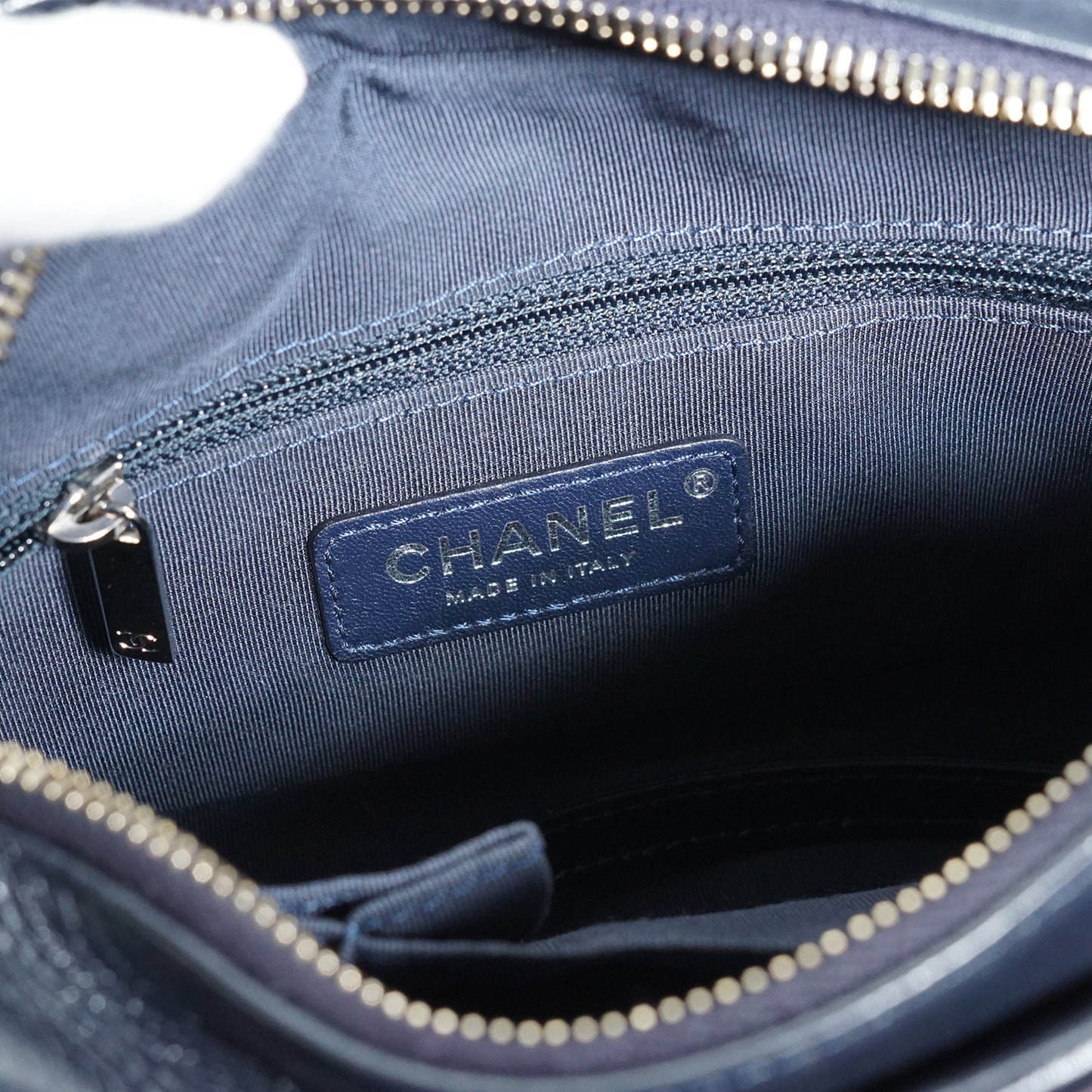 Gabrielle Tweed Multicolor Small Chain Hobo Bag