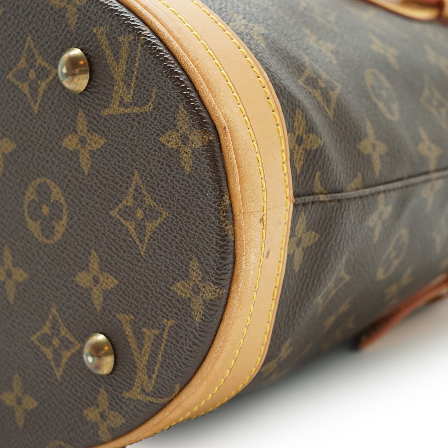 Monogram Marais Bucket PM