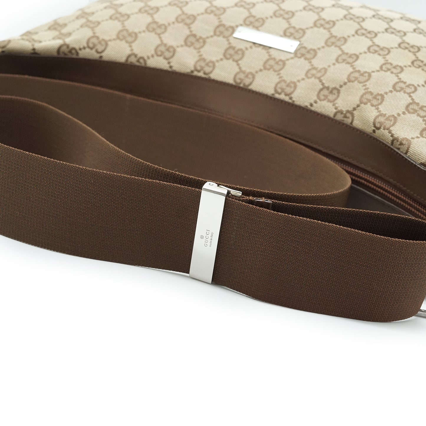 GG Canvas Messenger Bag
