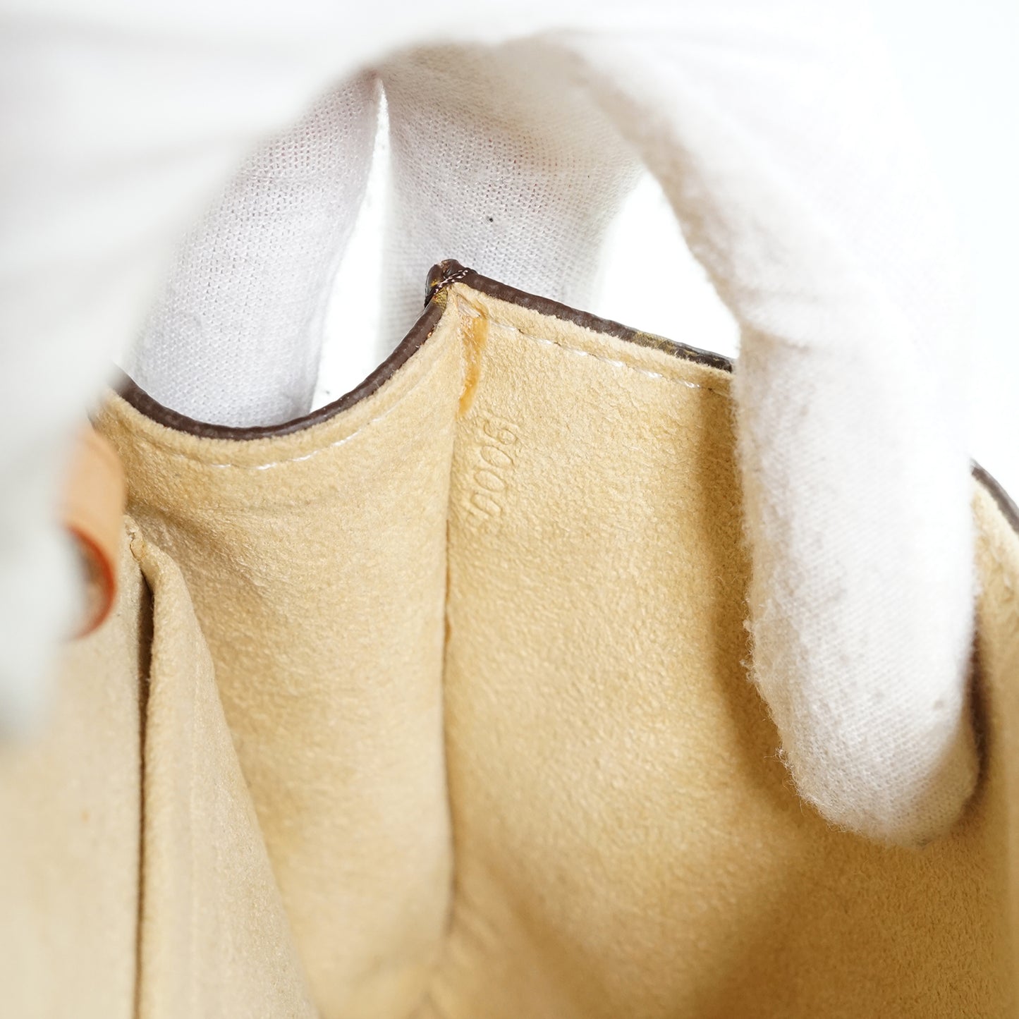 Monogram Twin Pochette GM