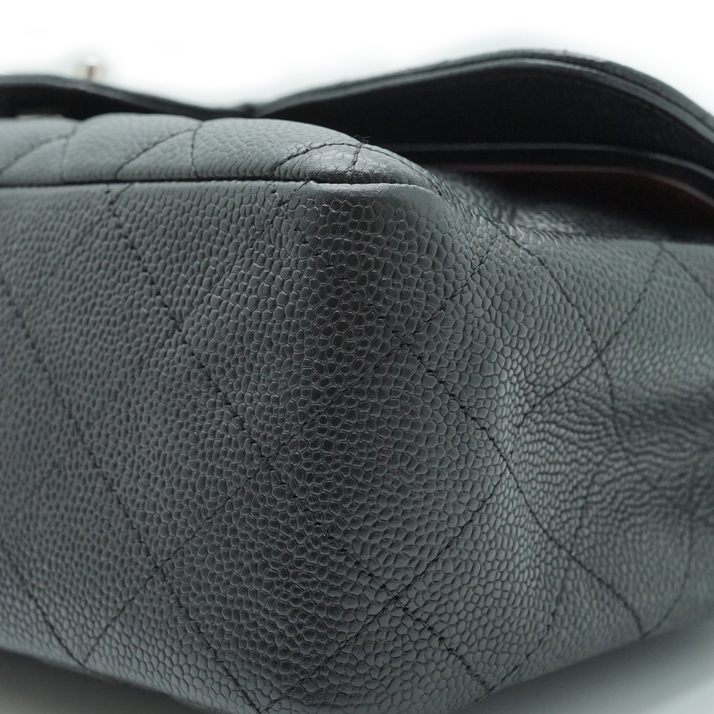 Caviar Matelasse Classic Jumbo 30 Double Flap Chain Shoulder Bag Silver Hardware