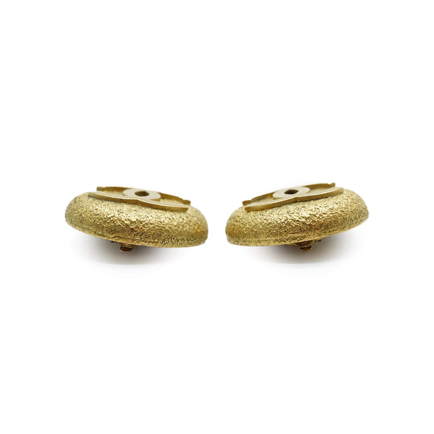 CC Logo Textured Button Clip-on Earrings GP