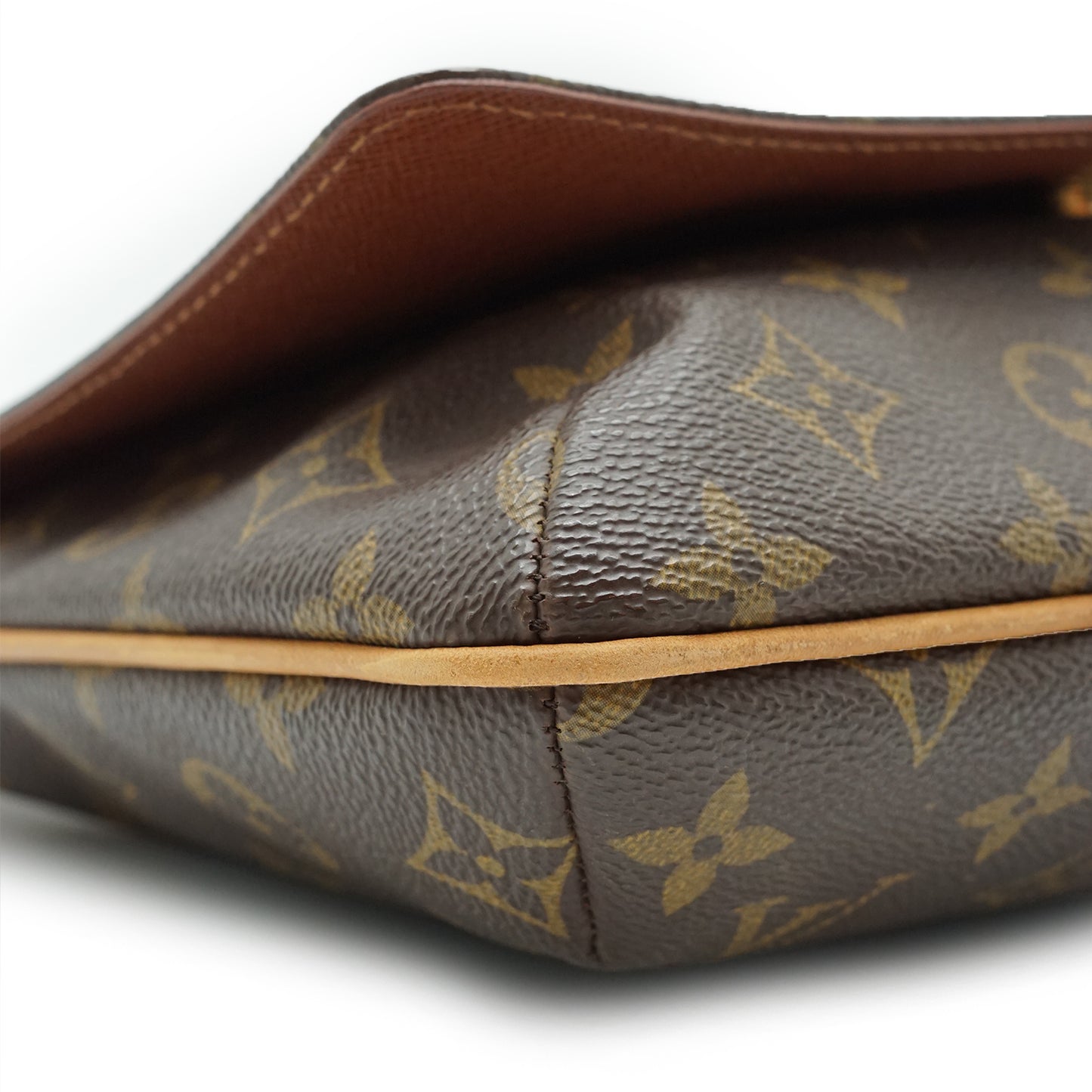 Monogram Musette Tango