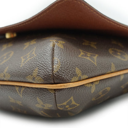 Monogram Musette Tango