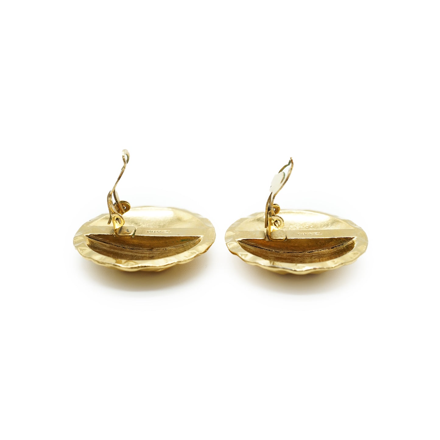 Vintage CC Quilted Big Round Clip-on Earrings GP