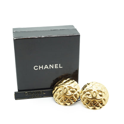Vintage CC Quilted Big Round Clip-on Earrings GP