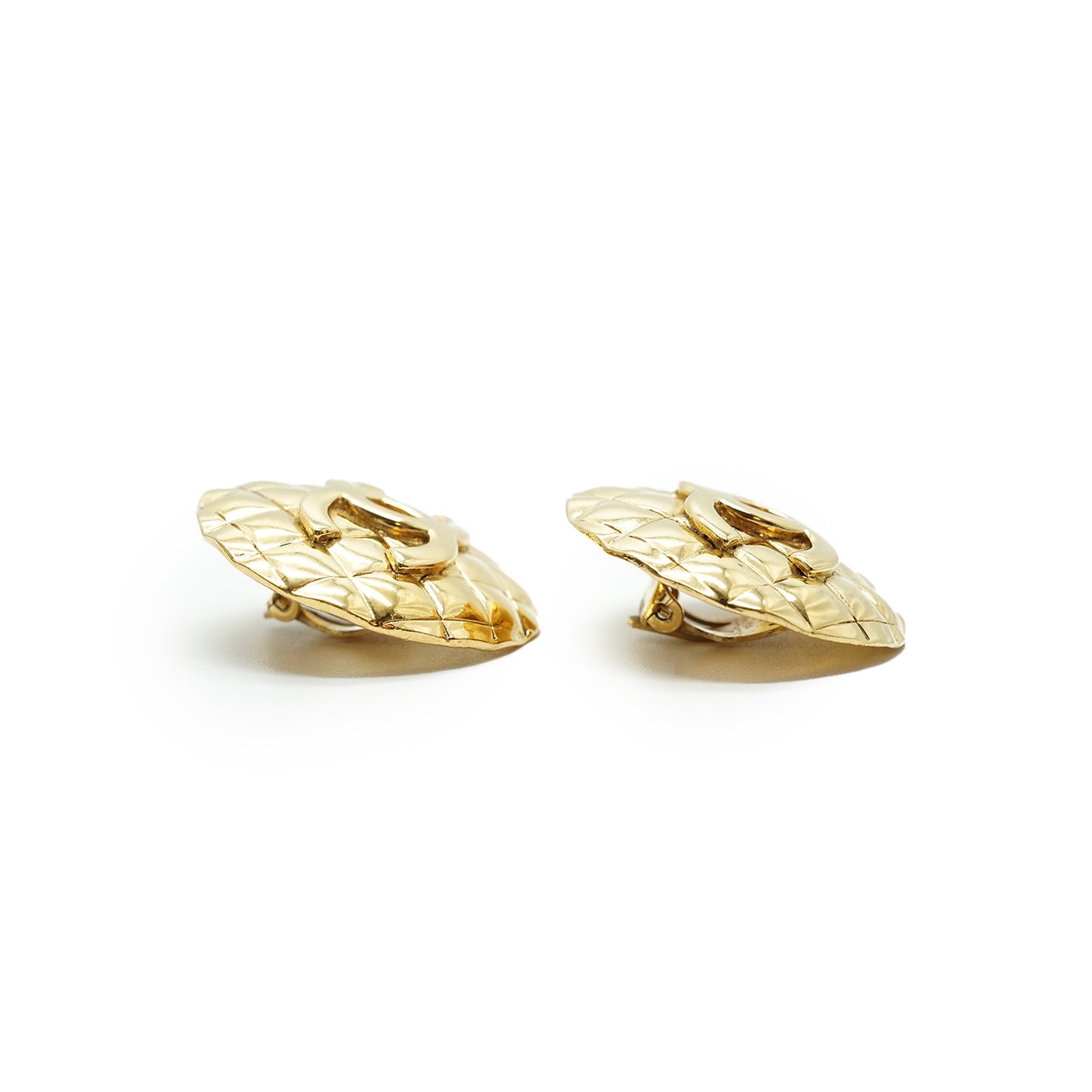 Vintage CC Quilted Big Round Clip-on Earrings GP