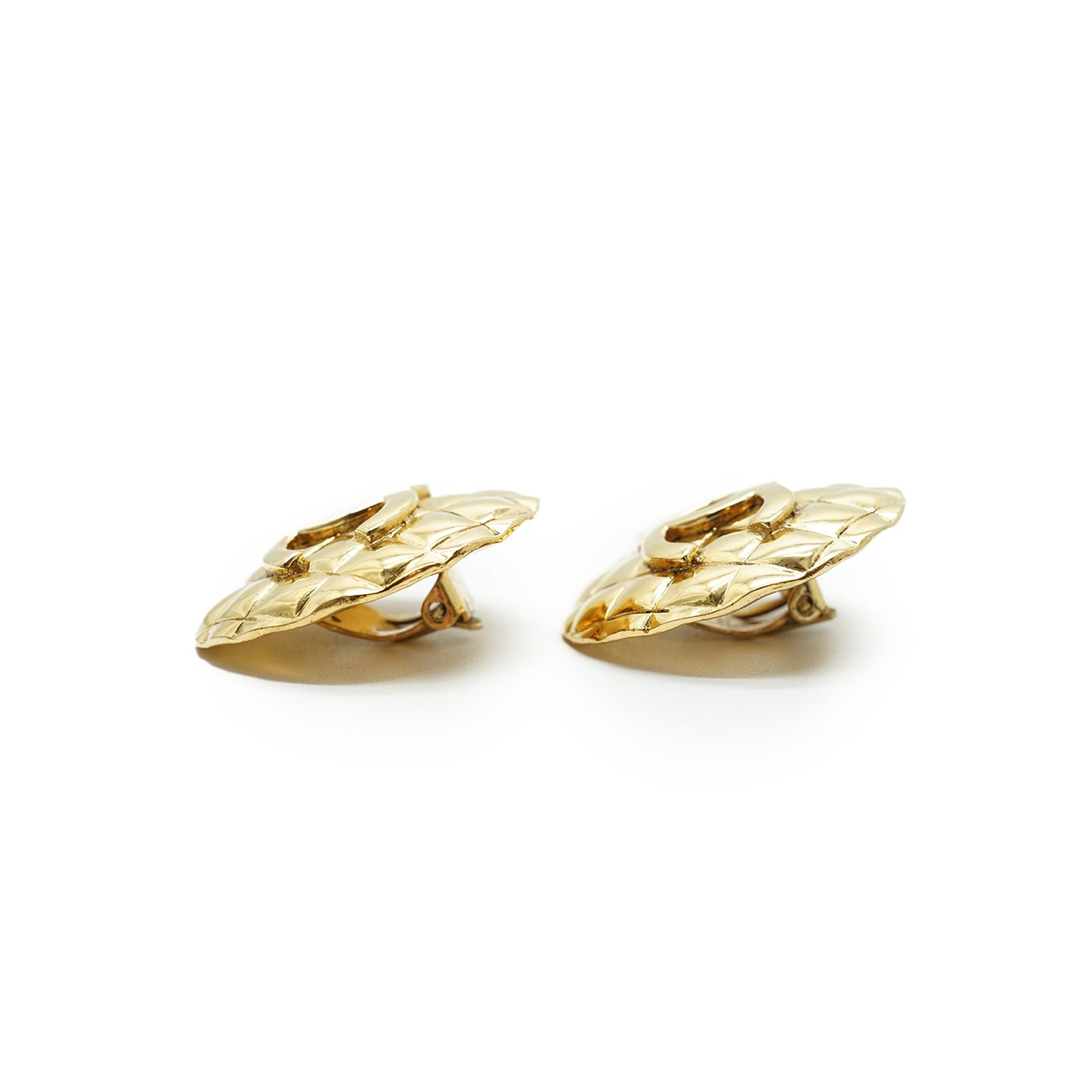 Vintage CC Quilted Big Round Clip-on Earrings GP
