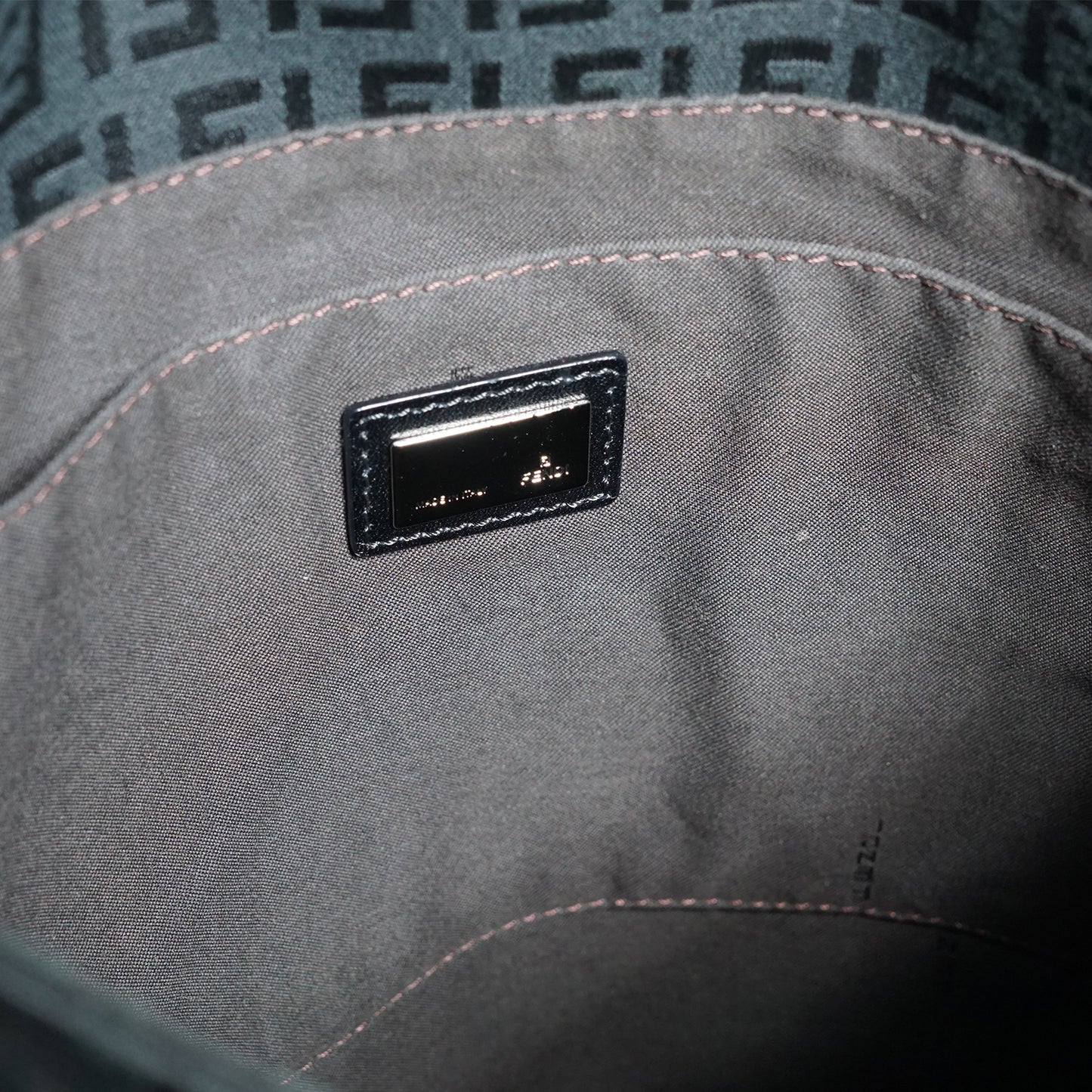 Zucchino Canvas Vertical Baguette Long Strap