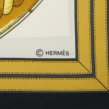 Grande Tenue Silk Carre 90