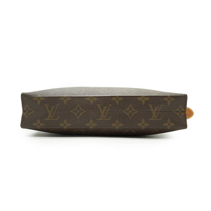 Monogram Poche Toilette 26