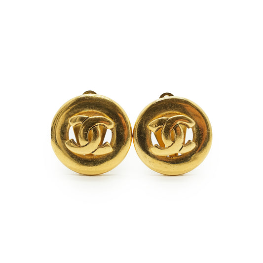 CC Cut-out Round Clip-on Earrings GP