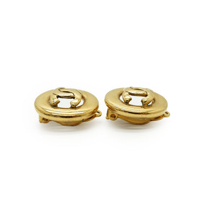 CC Cut-out Round Clip-on Earrings GP