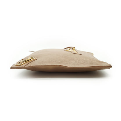 City Clutch