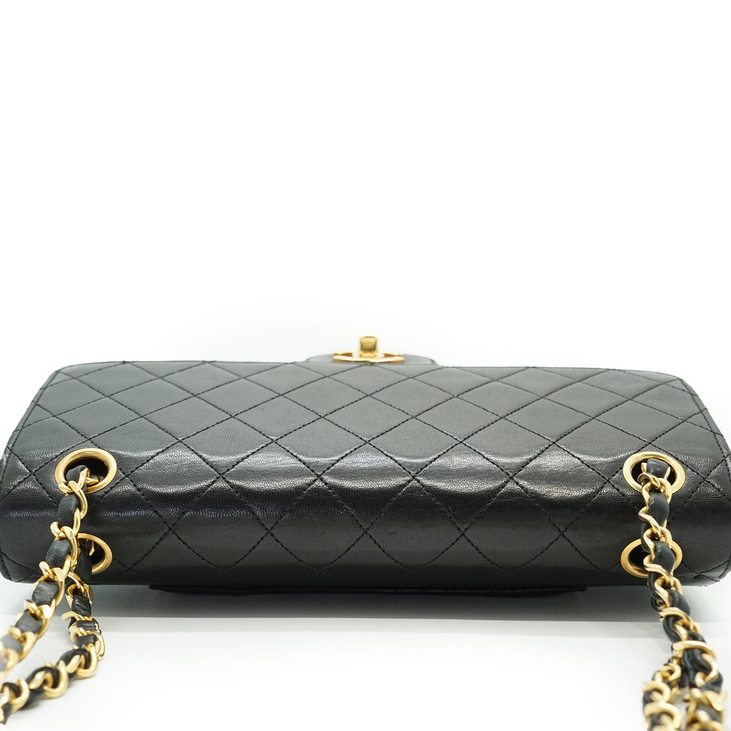 Double Flap Matelasse 25 Lambskin Chain Shoulder Bag