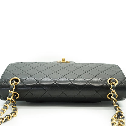 Double Flap Matelasse 25 Lambskin Chain Shoulder Bag
