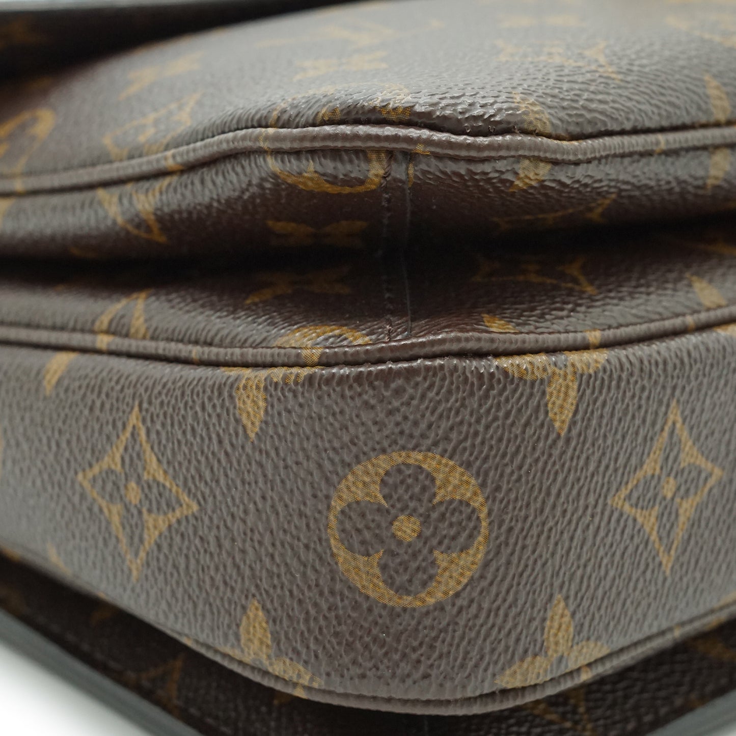 Monogram Pochette Metis MM
